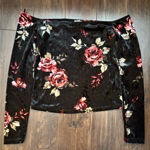 Garage off shoulder long sleeve